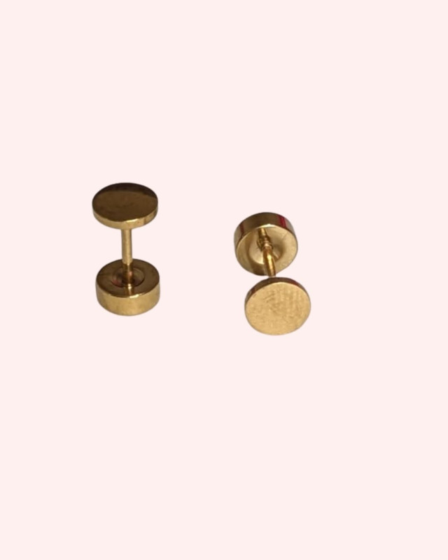 Plain Gold Stud